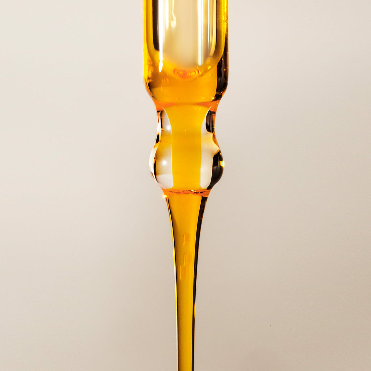 heavenly-sixteen-all-in-one-face-oil-a0 H16-Close-Ups.jpg